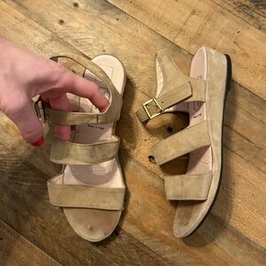 Rue Du‎ Jour Strappy Heel Wedge Sandals Suede Made in Italy